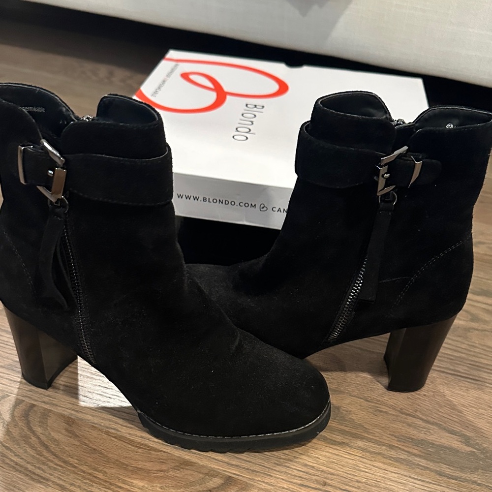 Blondo Black Heeled Suede Boots
